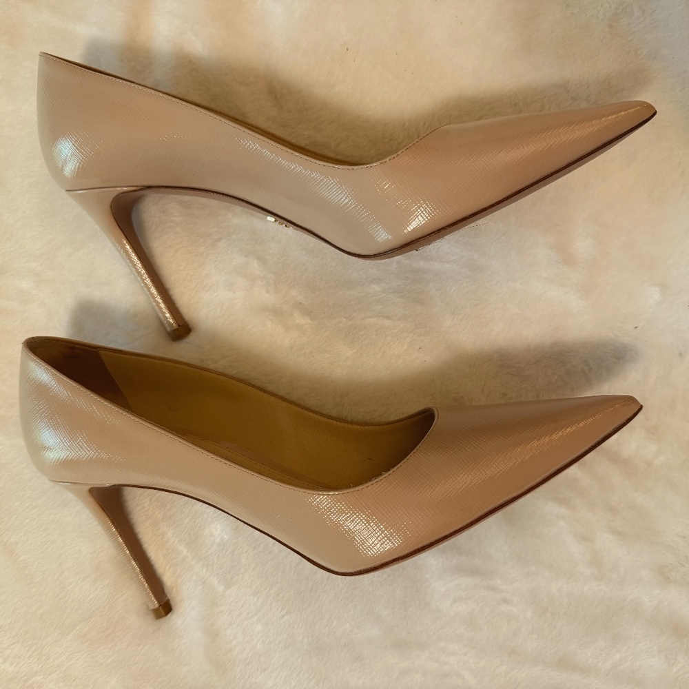 *SOLD* PRADA Beige heels, Worn ONCE!  Size 38